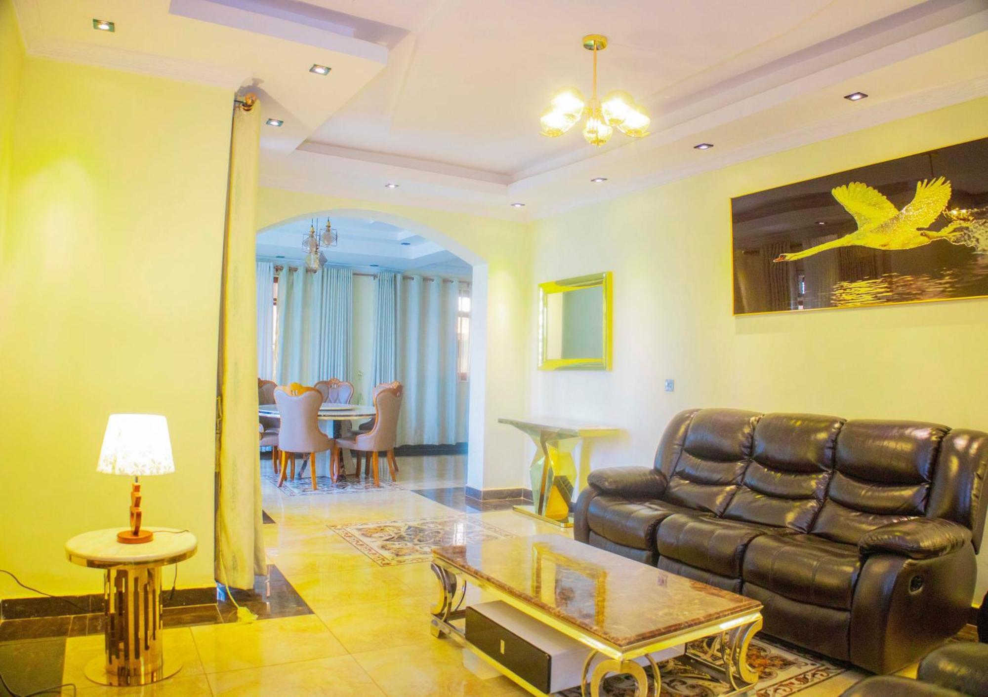 The Vibrant Lodge Gacuriro Kigali Extérieur photo