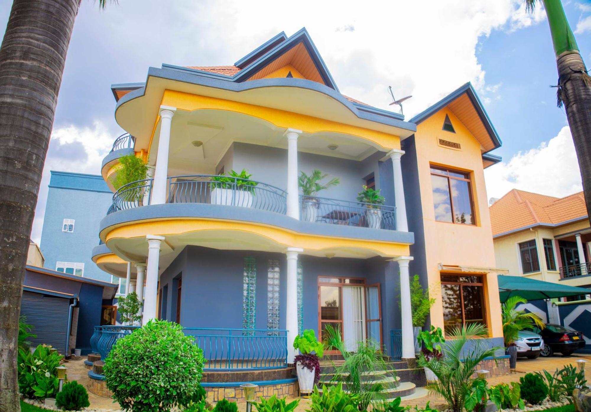 The Vibrant Lodge Gacuriro Kigali Extérieur photo